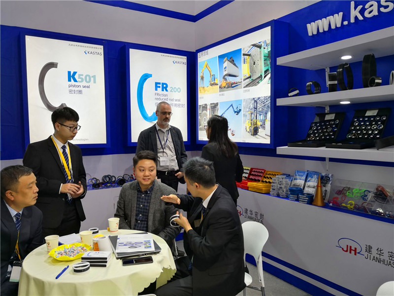 bauma CHINA 2018ϺR̙C(j)еչչ(hu)